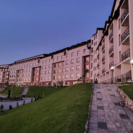 Kloudscape Milmari & Apartman *