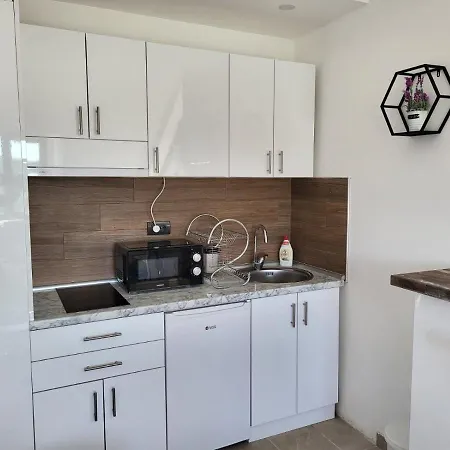 Kloudscape Milmari &