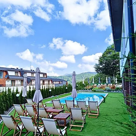 Kloudscape Milmari & Apartman