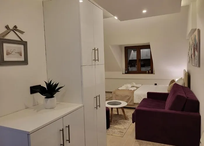 아파트 Kloudscape Milmari & 카파오닉